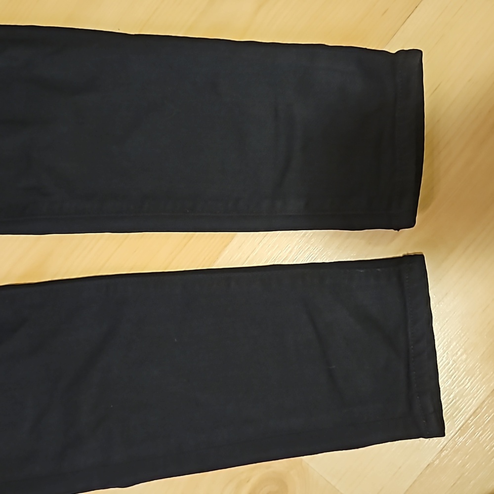 J Brand Black MATERNITY Jeans - Picture 4 of 6